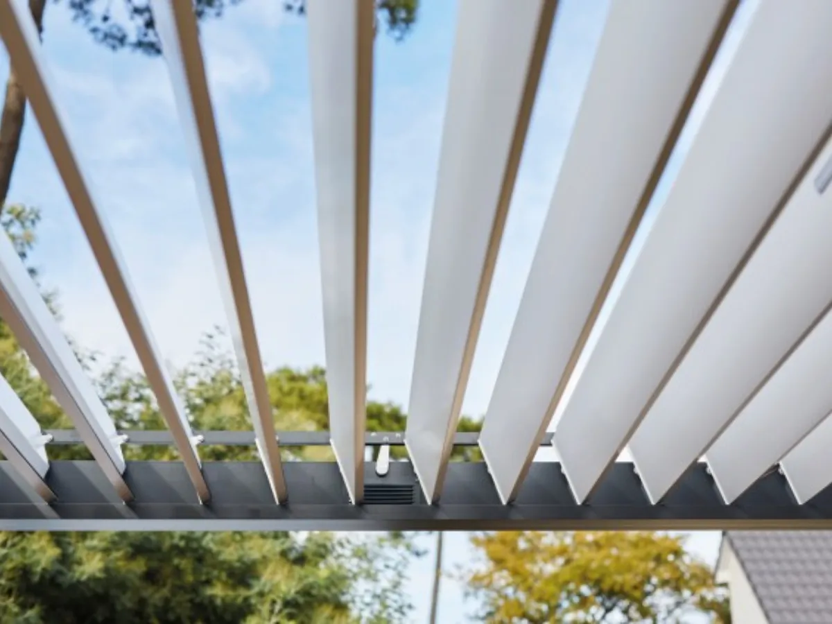 Abri de terrasse Perle Solar : la véranda bioclimatique